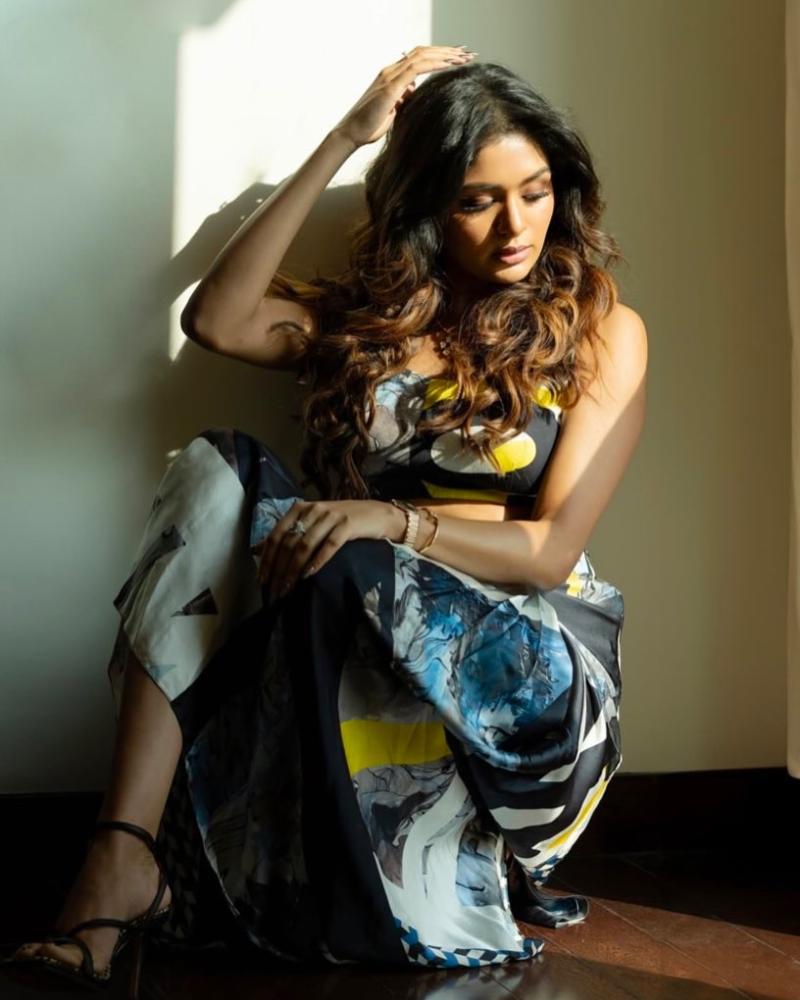 aditi-shankar-hot-photos